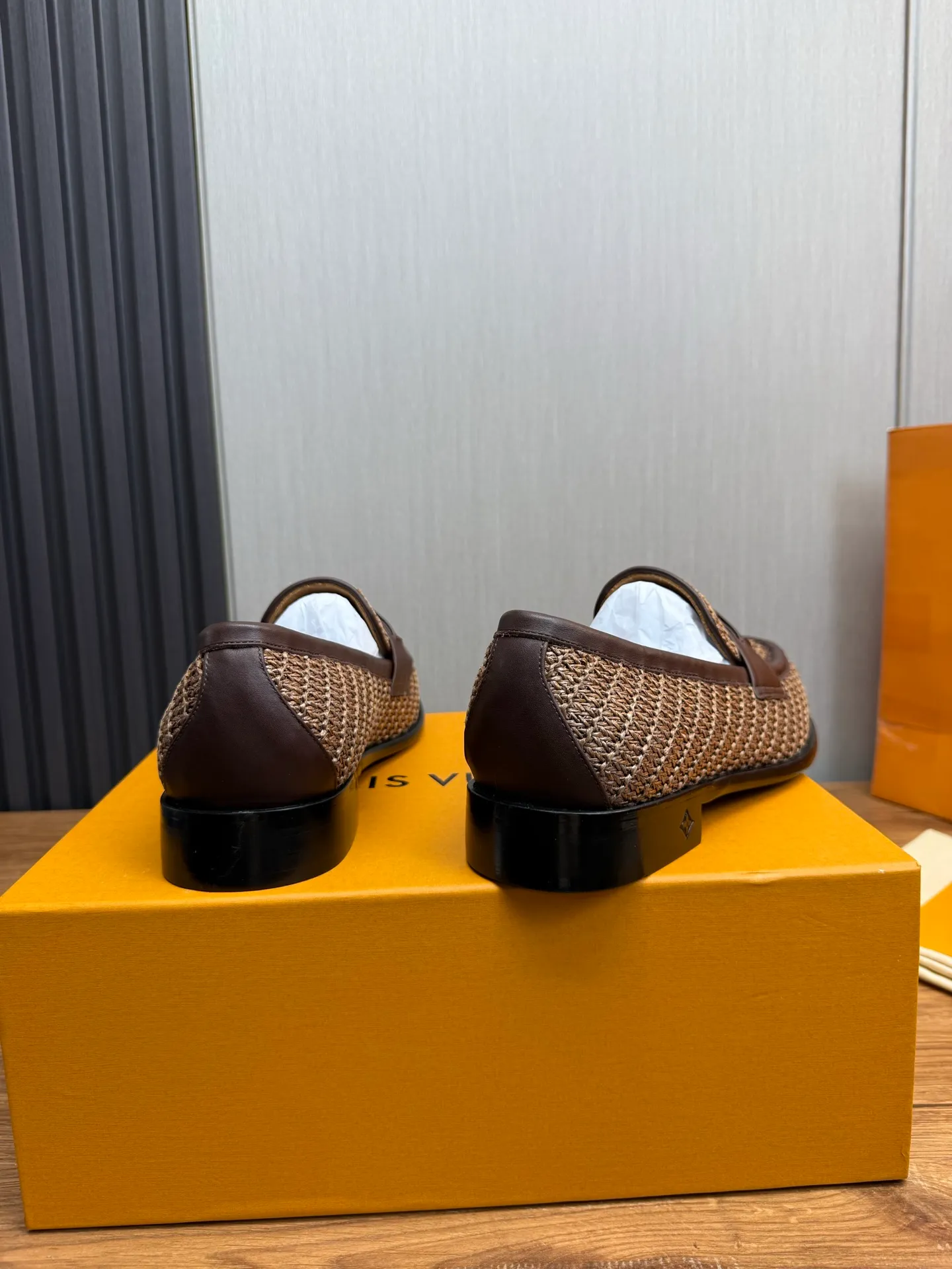 Factory 680💰 LV. Men's business casual leather shoes, all made of imported original brand leather, just to create a more comfortable wearing experience, original non-slip and wear-resistant outsole ✔️16-45 (38.45 non-returnable)